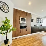 Limoeiro - Shopping Center 50m - Modern アパート ポルティマン