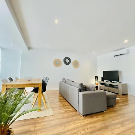 Limoeiro - Shopping Center 50m - Modern Apartment Portimao