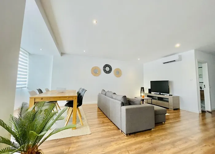 Limoeiro - Shopping Center 50m - Modern Apartment Portimao