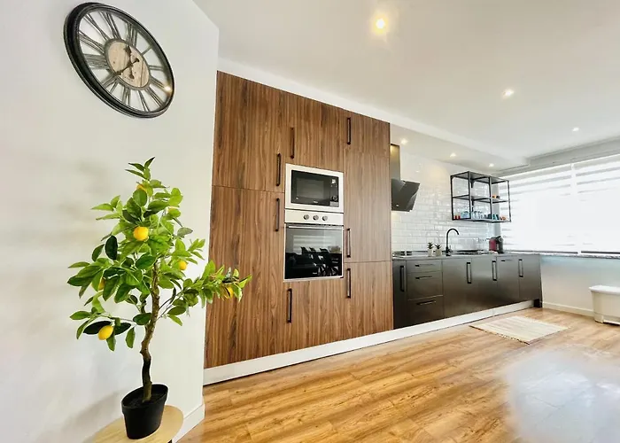 Limoeiro - Shopping Center 50m - Modern Apartment Portimao