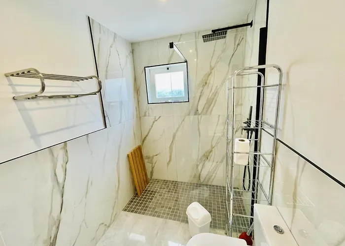 Limoeiro - Shopping Center 50m - Modern Apartment *