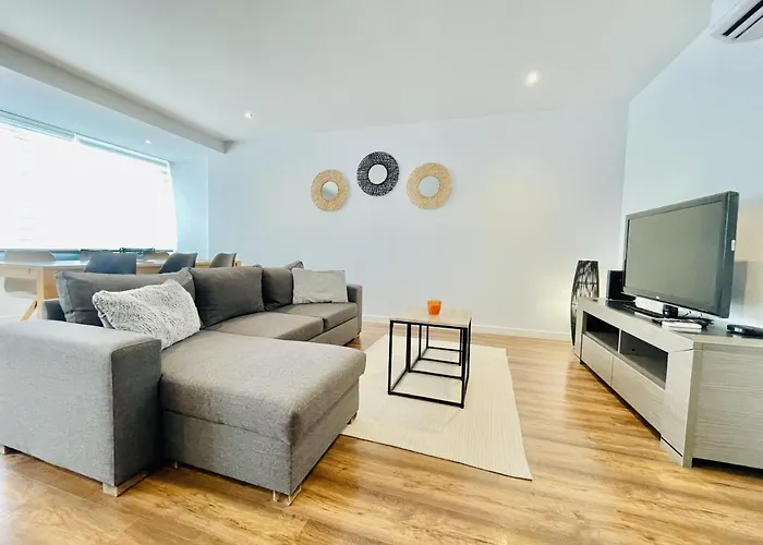 Limoeiro - Shopping Center 50m - Modern Apartment *